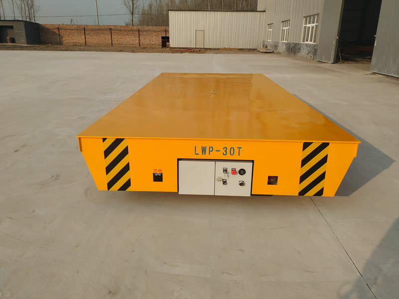 LWP Trackless elektromobillar