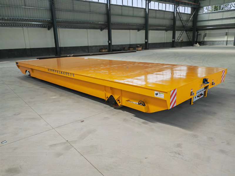 30 Ton Battery Powered Carry for Injection Mold Handling.