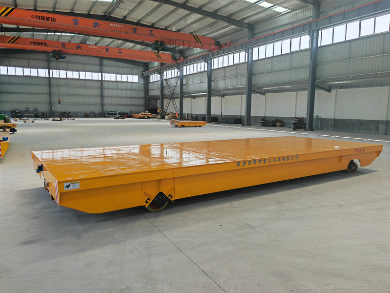 30 Ton Battery Powered Carry for Injection Mold Handling.