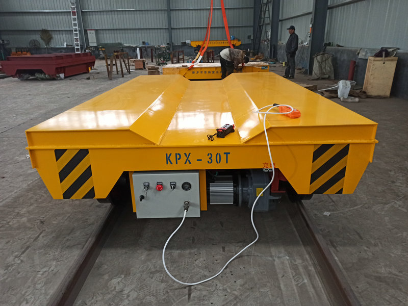 Battery-powered 30T rail transfer cart for die and mold handling
