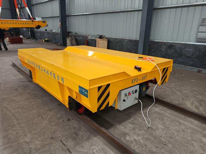 Battery-powered 30T rail transfer cart for die and mold handling